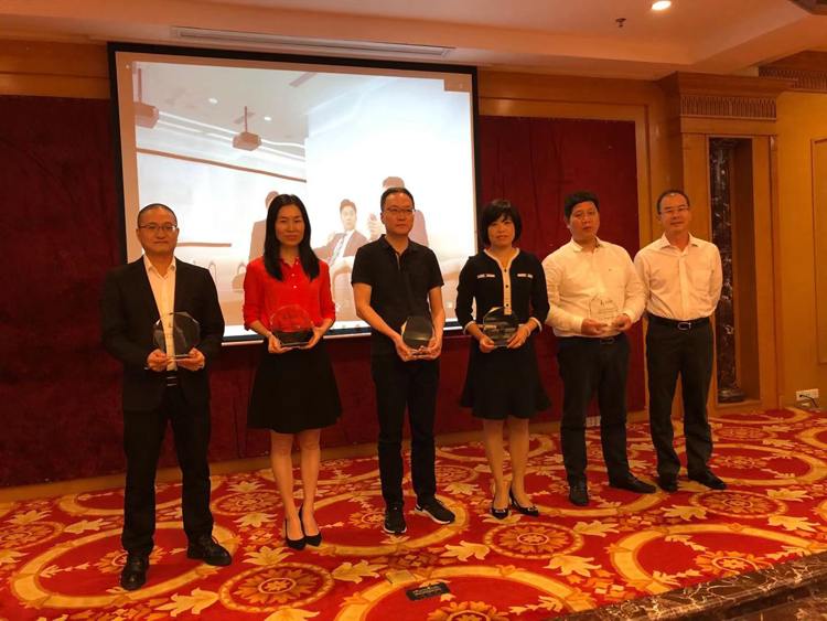 喜讯：柏亚供应链荣获2020中石化AAA荣誉资质！